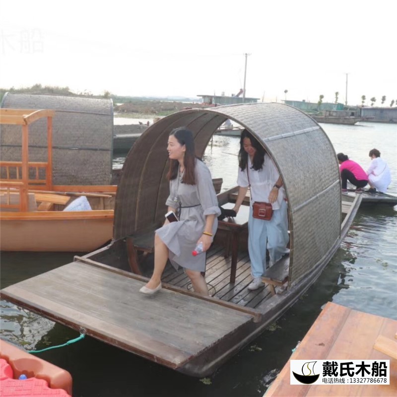 5米餐厅乌篷船 仿古木质餐饮船 定制特色餐厅木船